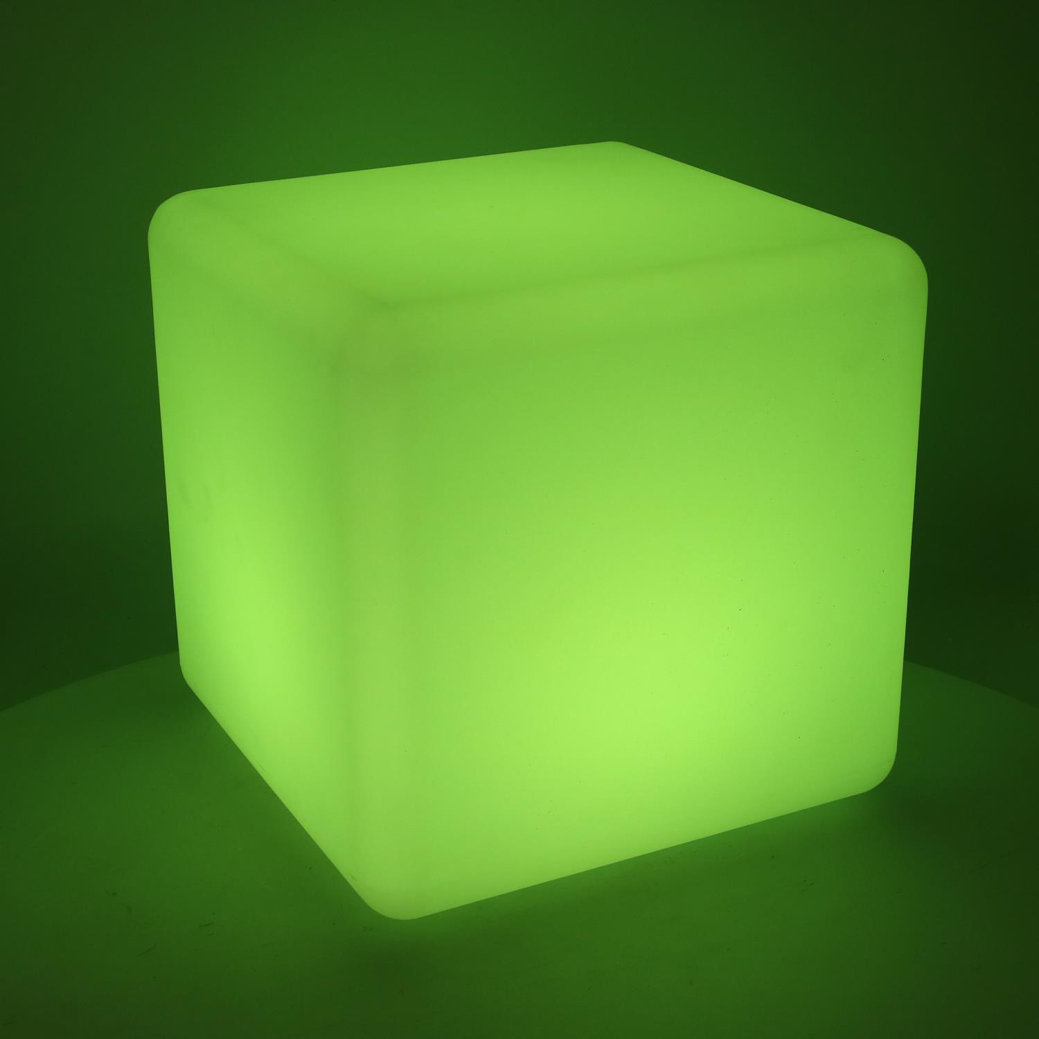 Lampada led plastica ricaricabile multicolor quadro cm30x30h30 - immagine 2